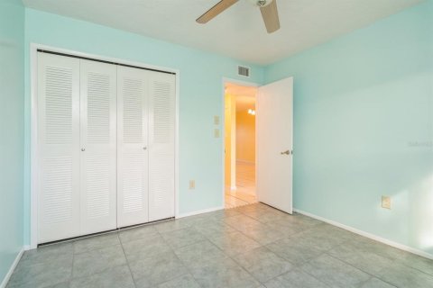 Copropriété à vendre à Punta Gorda, Floride: 2 chambres, 82.31 m2 № 910766 - photo 16