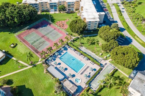 Condominio en venta en Boynton Beach, Florida, 1 dormitorio, 78.97 m2 № 1079061 - foto 3