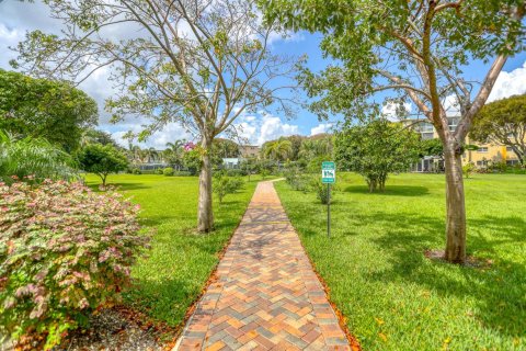 Condo in Boynton Beach, Florida, 1 bedroom  № 1079061 - photo 12