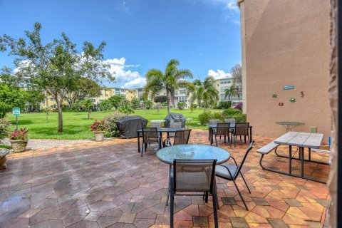 Condo in Boynton Beach, Florida, 1 bedroom  № 1079061 - photo 13