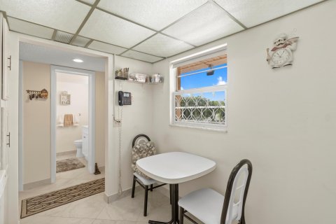 Copropriété à vendre à Boynton Beach, Floride: 1 chambre, 78.97 m2 № 1079061 - photo 17