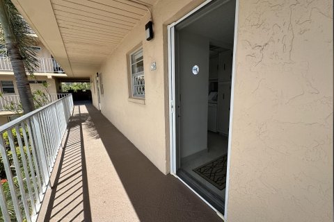 Copropriété à vendre à Boynton Beach, Floride: 1 chambre, 78.97 m2 № 1079061 - photo 1