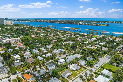 Villa ou maison à vendre à West Palm Beach, Floride: 4 chambres, 240.34 m2 № 1141349 - photo 4