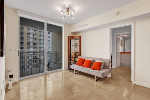 Condo in Hallandale Beach, Florida, 2 bedrooms  № 1291906 - photo 6