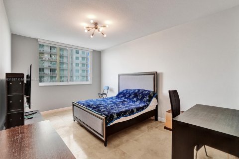 Copropriété à vendre à Hallandale Beach, Floride: 2 chambres, 97.73 m2 № 1291906 - photo 22