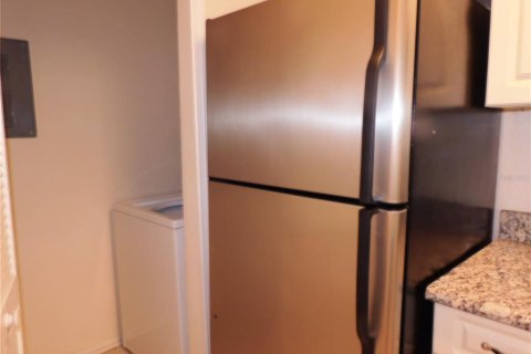 Condo in Orlando, Florida, 1 bedroom  № 1304205 - photo 10