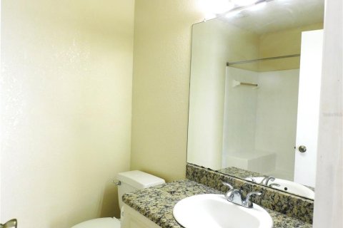 Condo in Orlando, Florida, 1 bedroom  № 1304205 - photo 15