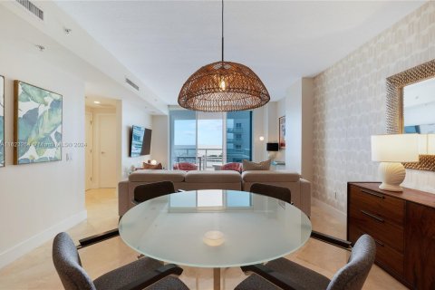 Condo in Miami Beach, Florida, 2 bedrooms  № 1270037 - photo 7