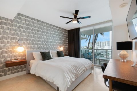 Copropriété à vendre à Miami Beach, Floride: 2 chambres, 118.91 m2 № 1270037 - photo 13