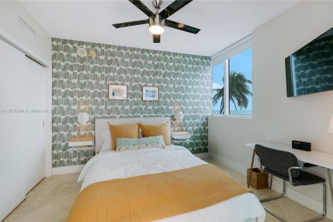 Condo in Miami Beach, Florida, 2 bedrooms  № 1270037 - photo 18