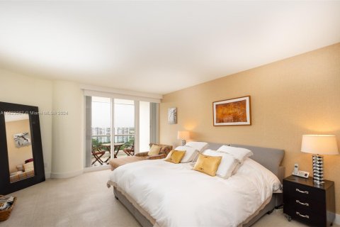 Condo in Aventura, Florida, 3 bedrooms  № 1270039 - photo 12