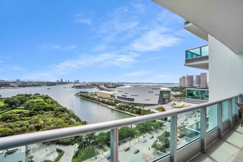 Copropriété à vendre à Miami, Floride: 2 chambres, 146.69 m2 № 1355109 - photo 17