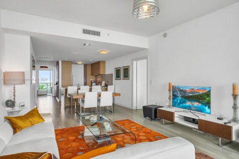 Copropriété à vendre à Miami, Floride: 2 chambres, 146.69 m2 № 1355109 - photo 5