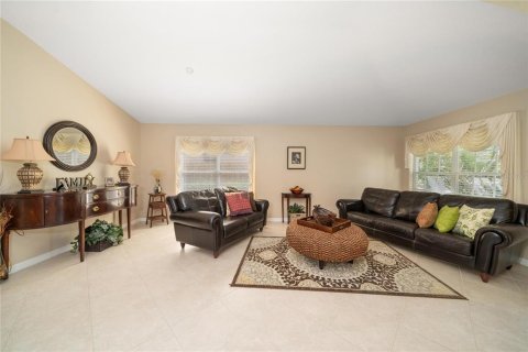 House in Tampa, Florida 3 bedrooms, 212.75 sq.m. № 1422098 - photo 10