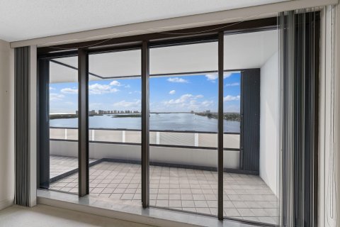 Condominio en venta en North Palm Beach, Florida, 3 dormitorios, 266.16 m2 № 830467 - foto 23