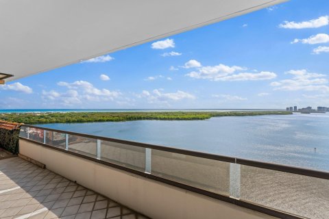 Copropriété à vendre à North Palm Beach, Floride: 3 chambres, 266.16 m2 № 830467 - photo 7