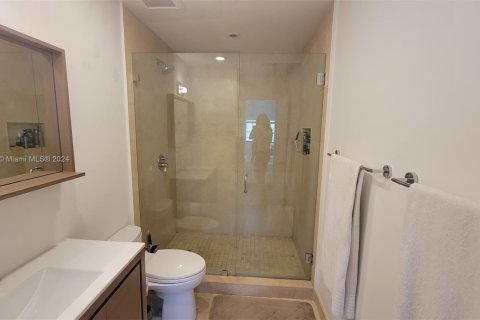 House in Aventura, Florida 2 bedrooms, 116.13 sq.m. № 1162517 - photo 13