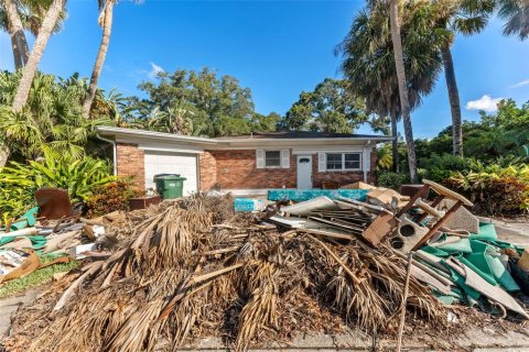 Villa ou maison à vendre à Tampa, Floride: 3 chambres, 167.22 m2 № 1395405 - photo 3