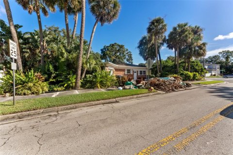 Villa ou maison à vendre à Tampa, Floride: 3 chambres, 167.22 m2 № 1395405 - photo 1