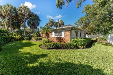 Villa ou maison à vendre à Tampa, Floride: 3 chambres, 167.22 m2 № 1395405 - photo 9