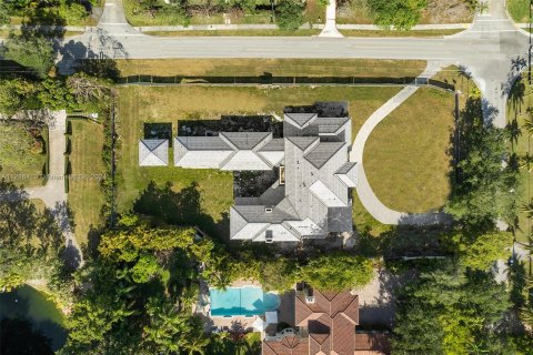 Villa ou maison à vendre à Pinecrest, Floride: 8 chambres, 923.63 m2 № 165760 - photo 23