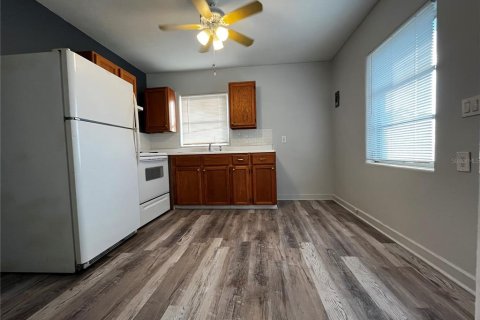 Appartement à louer à Clearwater, Floride: 2 chambres, 78.97 m2 № 1385153 - photo 6