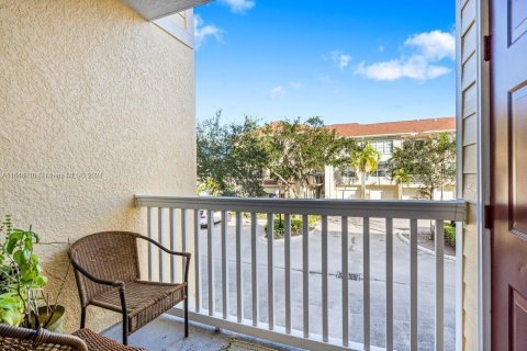 Townhouse in Jupiter, Florida 2 bedrooms, 124.86 sq.m. № 1332024 - photo 17