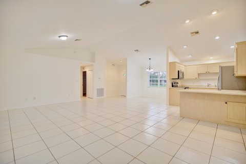 Casa en venta en Lake Placid, Florida, 3 dormitorios, 146.79 m2 № 1009587 - foto 16