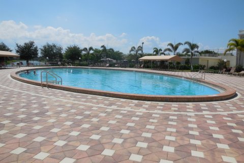 Condo in West Palm Beach, Florida, 2 bedrooms  № 1009588 - photo 28