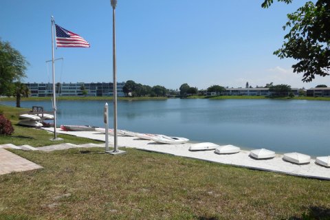 Condo in West Palm Beach, Florida, 2 bedrooms  № 1009588 - photo 27