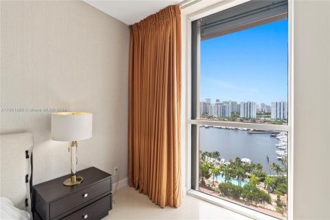 Condominio en venta en Aventura, Florida, 2 dormitorios, 135.64 m2 № 1345599 - foto 25