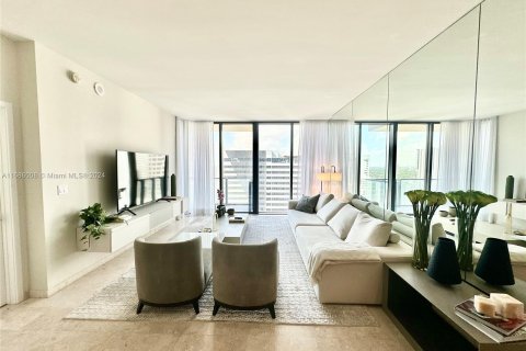 Condominio en venta en Miami, Florida, 1 dormitorio, 82.03 m2 № 1427355 - foto 9