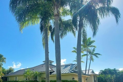 Купить виллу или дом в Хоб-Саунд, Флорида 3 спальни, 208.47м2, № 723627 - фото 5