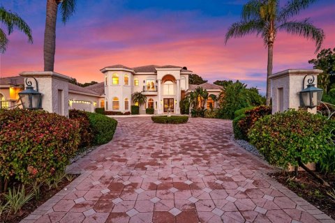 Villa ou maison à vendre à Winter Haven, Floride: 4 chambres, 520.62 m2 № 1347127 - photo 5