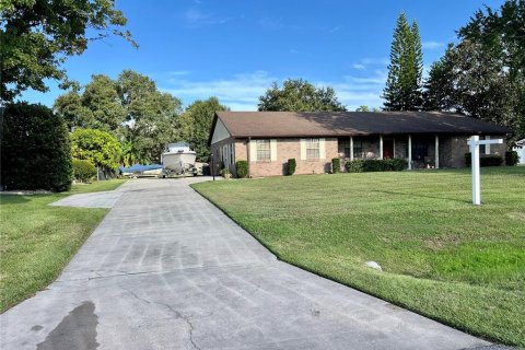 Villa ou maison à vendre à Kissimmee, Floride: 4 chambres, 202.53 m2 № 1385229 - photo 5