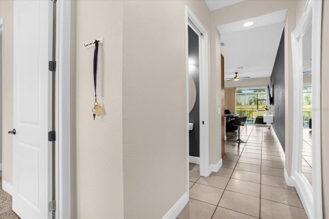 Touwnhouse à vendre à Davenport, Floride: 5 chambres, 204.76 m2 № 1309097 - photo 4