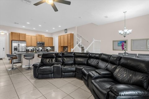 Adosado en venta en Davenport, Florida, 5 dormitorios, 204.76 m2 № 1309097 - foto 17