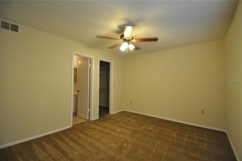 Condominio en alquiler en Tampa, Florida, 2 dormitorios, 91.97 m2 № 1356536 - foto 8