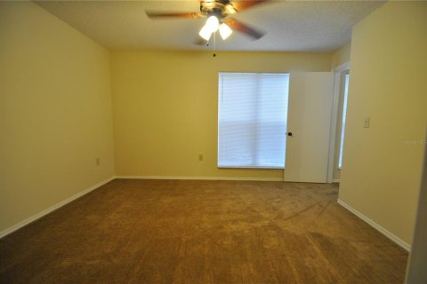 Condo in Tampa, Florida, 2 bedrooms  № 1356536 - photo 10