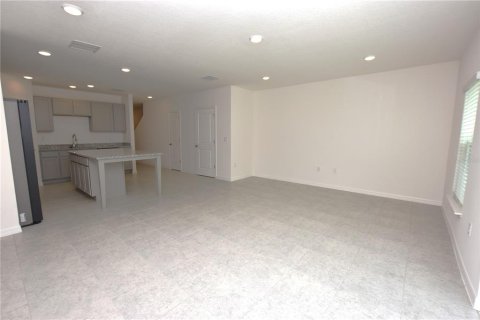 Townhouse in Lakeland, Florida 3 bedrooms, 157.38 sq.m. № 1356537 - photo 11