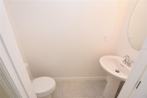 Townhouse in Lakeland, Florida 3 bedrooms, 157.38 sq.m. № 1356537 - photo 14