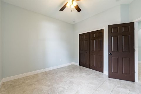 Casa en venta en Tampa, Florida, 4 dormitorios, 195.56 m2 № 1295656 - foto 18