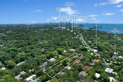 Terreno en venta en Miami, Florida № 1378806 - foto 12