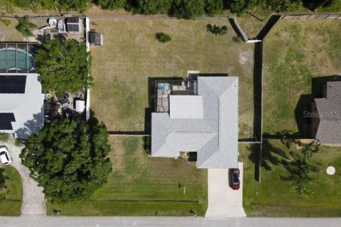 Villa ou maison à vendre à Palm Bay, Floride: 3 chambres, 163.14 m2 № 1121924 - photo 4
