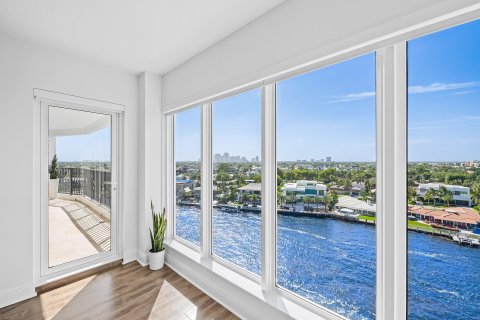 Condominio en venta en Fort Lauderdale, Florida, 4 dormitorios, 399.94 m2 № 1135421 - foto 26