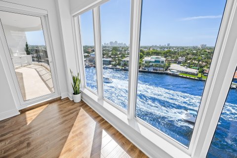 Condominio en venta en Fort Lauderdale, Florida, 4 dormitorios, 399.94 m2 № 1135421 - foto 30