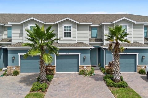 Townhouse in Clermont, Florida 3 bedrooms, 175.77 sq.m. № 1357803 - photo 7