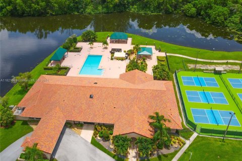 Villa ou maison à vendre à Boynton Beach, Floride: 3 chambres, 127.37 m2 № 1269128 - photo 4