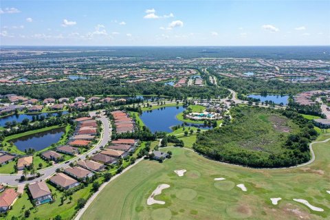 Villa ou maison à vendre à Lakewood Ranch, Floride: 4 chambres, 207.36 m2 № 1344459 - photo 3