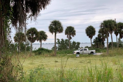 Terreno en venta en Fort Pierce, Florida № 115126 - foto 3